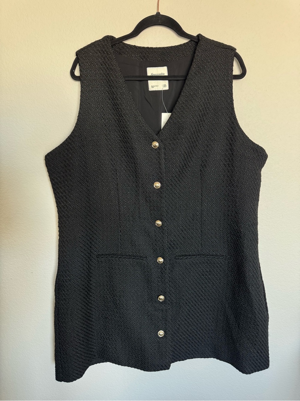 Abercrombie & Fitch Black Textured Button-Front Mini Dress Vest